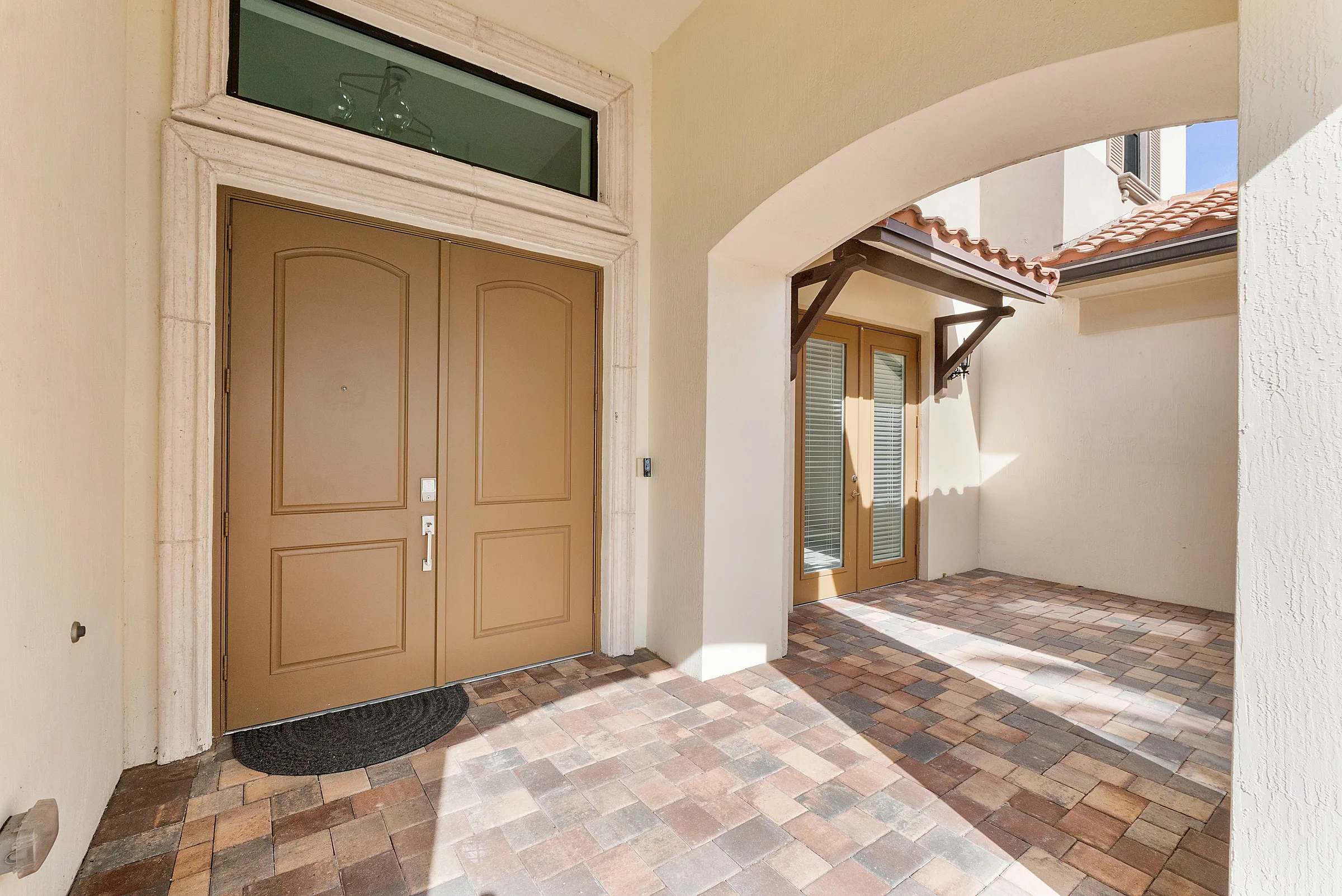 Empty home — 8685 Parkland Bay Dr